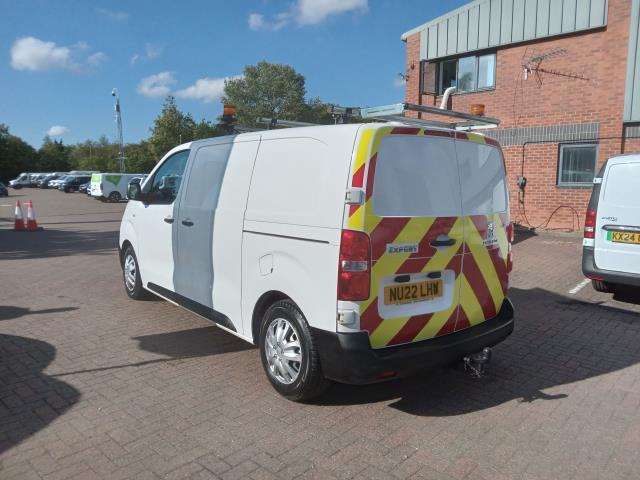 2022 Peugeot Expert 1000 1.5 Bluehdi 100 Professional Premium Van (NU22LHW) Image 8