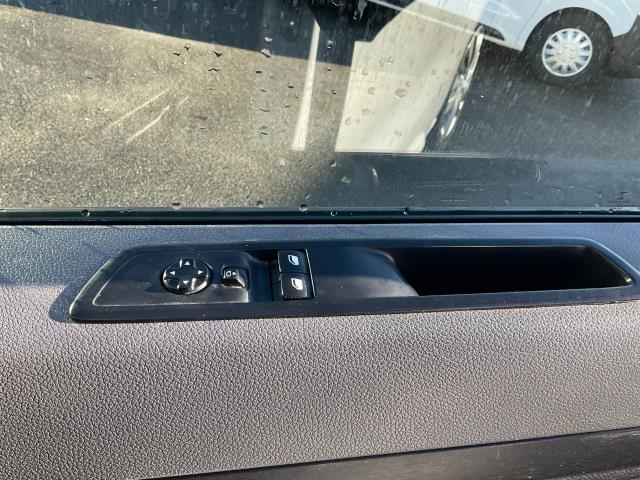 2022 Peugeot Expert 1200 2.0 Bluehdi 180 Asphalt Van Eat8 (NU22LLA) Image 41