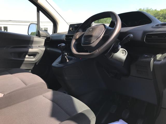 2022 Peugeot Partner 1000 1.5 Bluehdi 100 Grip Premium Van (NU22LNA) Image 19