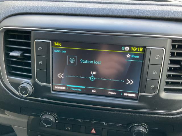 2022 Peugeot e-Expert 1000 100Kw 75Kwh Professional Premium Van Auto (NU22OPL) Image 23