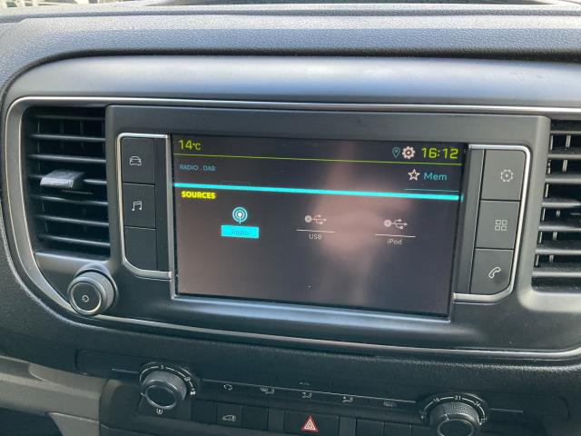 2022 Peugeot e-Expert 1000 100Kw 75Kwh Professional Premium Van Auto (NU22OPL) Image 22