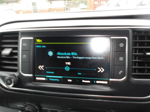 2022 Peugeot e-Expert 1000 100Kw 75Kwh Professional Premium Van Auto (NU22OSA) Image 25