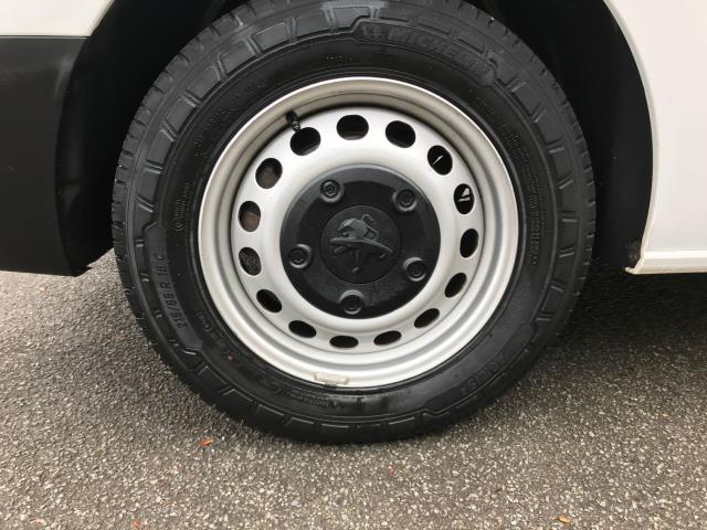 2022 Peugeot e-Expert 1000 100Kw 75Kwh Professional Premium Van Auto (NU22TLV) Image 18