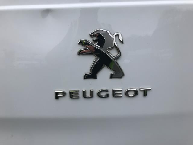 2022 Peugeot e-Expert 1000 100Kw 75Kwh Professional Premium Van Auto (NU22TYO) Image 21