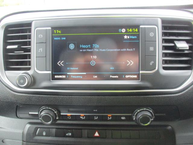 2022 Peugeot e-Expert 1000 100Kw 75Kwh Professional Premium Van Auto (NU22TYZ) Image 21