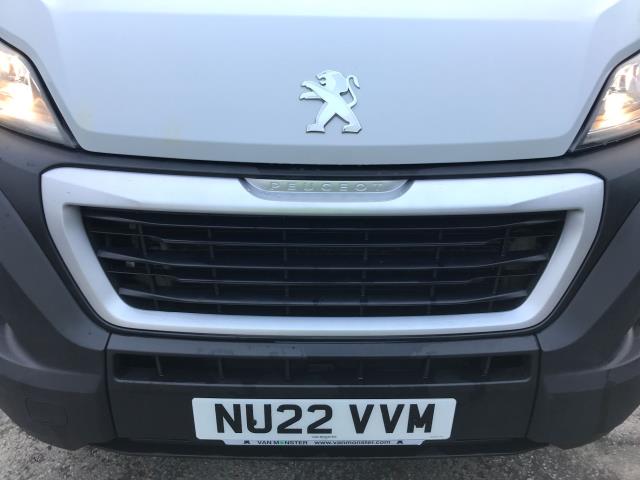 2022 Peugeot Boxer 335 L3 H2 2.2BLUE HDI PROFESSIONAL 140PS EURO 6  (NU22VVM) Image 34