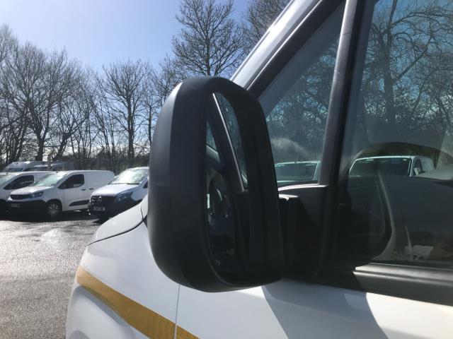 2022 Peugeot Partner 1000 1.5 Bluehdi 100 Grip Premium Van (NU22XYP) Image 18