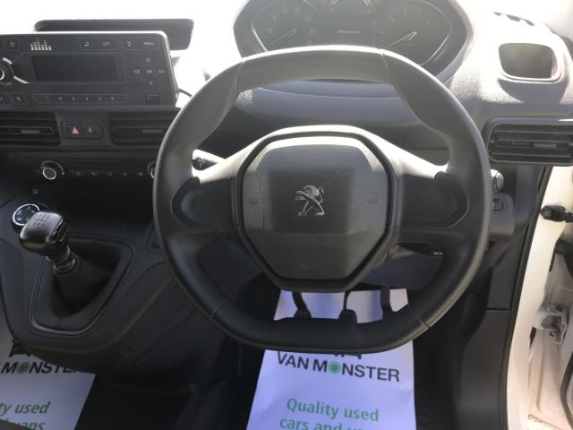 2022 Peugeot Partner 1000 1.5 Bluehdi 100 Grip Premium Van (NU22XYP) Image 21