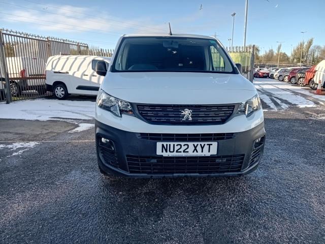 2022 Peugeot Partner 1000 1.5 Bluehdi 100 Grip Premium Van (NU22XYT) Image 3