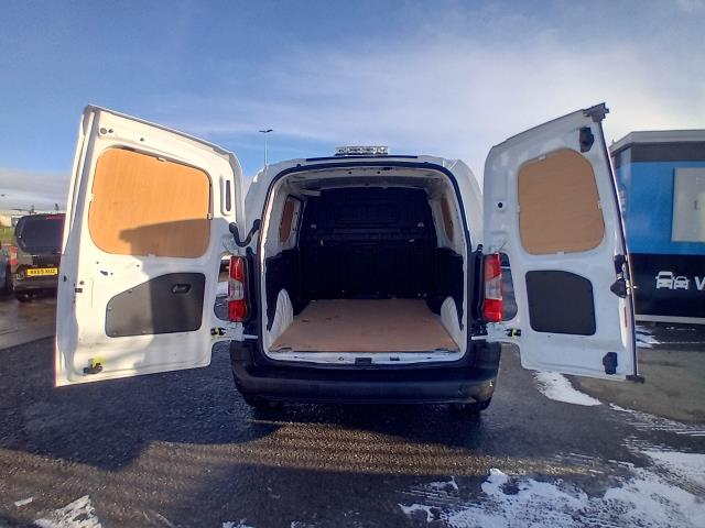 2022 Peugeot Partner 1000 1.5 Bluehdi 100 Grip Premium Van (NU22XYT) Image 15