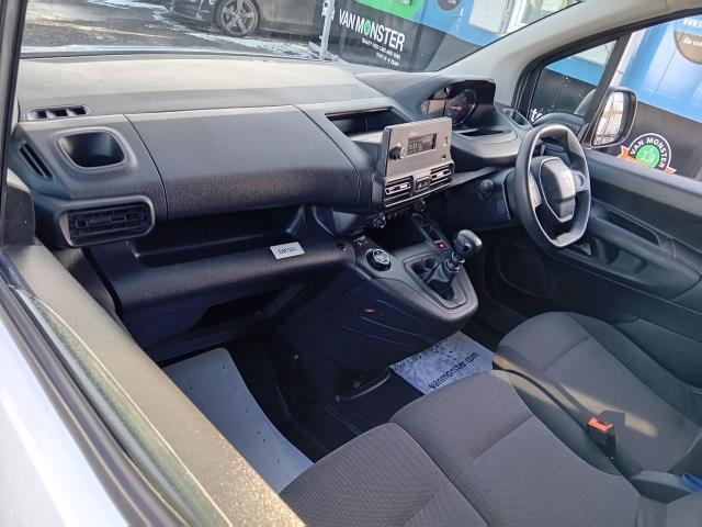 2022 Peugeot Partner 1000 1.5 Bluehdi 100 Grip Premium Van (NU22XYT) Image 33