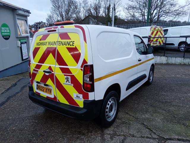 2022 Peugeot Partner 1000 1.5 Bluehdi 100 Grip Premium Van (NU22XYV) Image 12