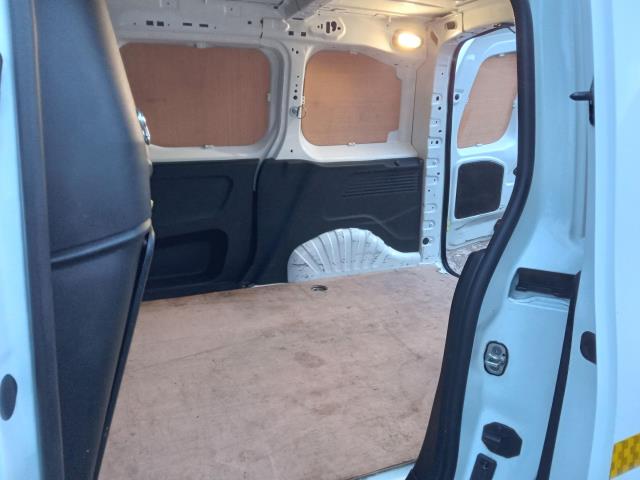 2022 Peugeot Partner 1000 1.5 Bluehdi 100 Grip Premium Van (NU22XYV) Image 19