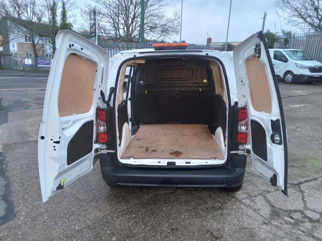 2022 Peugeot Partner 1000 1.5 Bluehdi 100 Grip Premium Van (NU22XYV) Image 11
