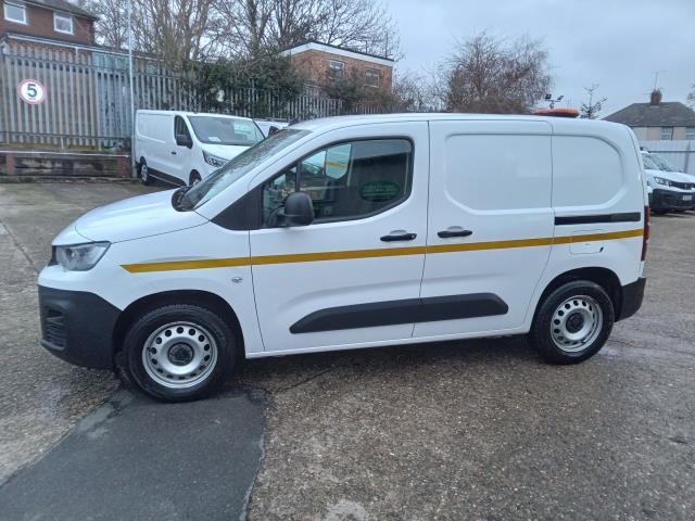 2022 Peugeot Partner 1000 1.5 Bluehdi 100 Grip Premium Van (NU22XYV) Image 6