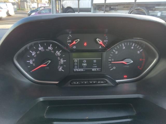 2022 Peugeot Partner 1000 1.5 Bluehdi 100 Grip Premium Van (NU22XYX) Image 26