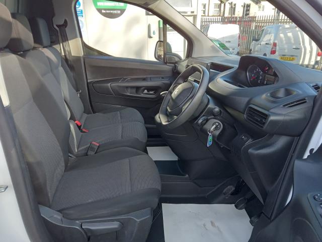 2022 Peugeot Partner 1000 1.5 Bluehdi 100 Grip Premium Van (NU22XYX) Image 20