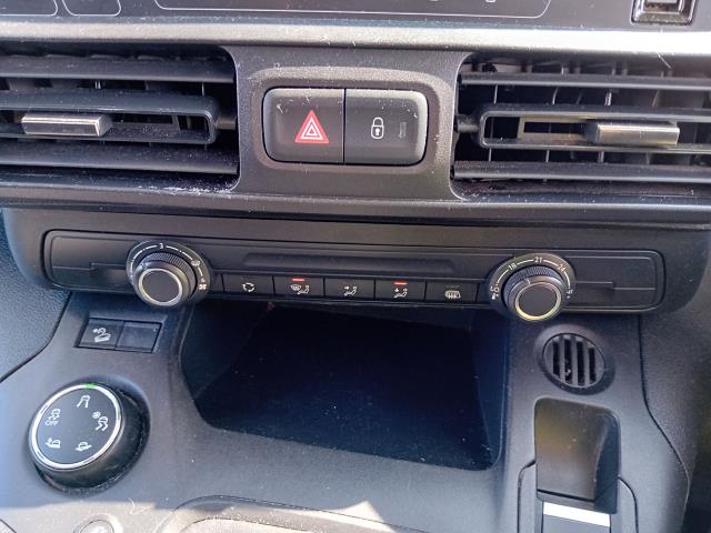 2022 Peugeot Partner L1 1000 1.5BLUE HDI GRIP 100PS EURO 6 (NU22XYZ) Image 30