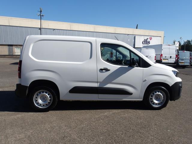 2022 Peugeot Partner 1000 1.5 Bluehdi 100 Professional Premium Van (NU22YLB) Image 8
