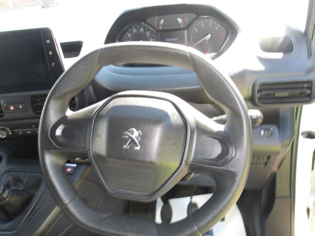 2022 Peugeot Partner 1000 1.5 Bluehdi 100 Professional Premium Van (NU22YLB) Image 21