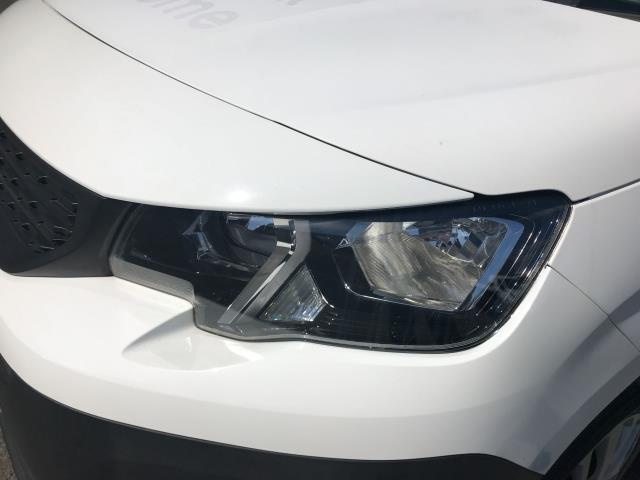 2022 Peugeot Partner 1000 1.5 Bluehdi 100 Professional Premium Van (NU22YLN) Image 15
