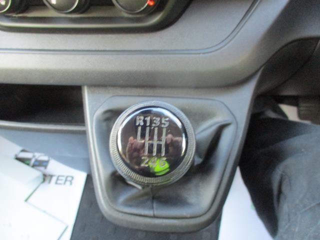 2022 Renault Trafic Ll30 Blue Dci 130 Business Van (NU22ZFC) Image 24