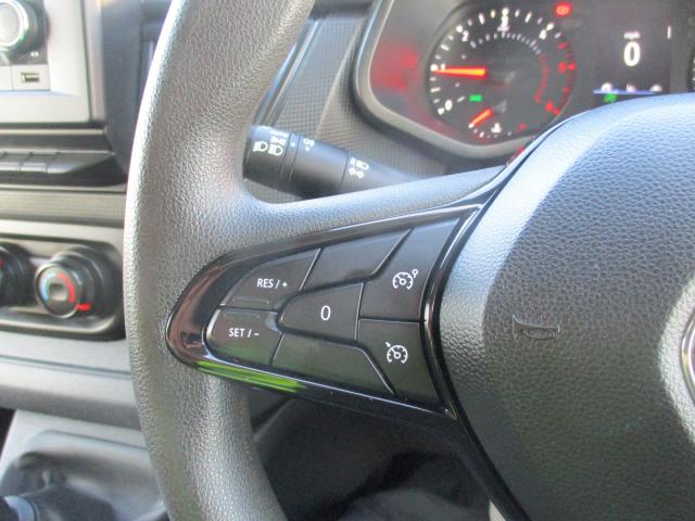 2022 Renault Trafic Ll30 Blue Dci 130 Business Van (NU22ZFC) Image 21