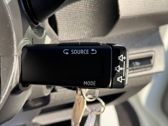 2022 Renault Trafic Ll30 Blue Dci 130 Business Van (NU22ZFD) Image 27