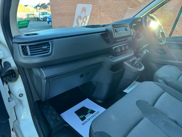 2022 Renault Trafic Ll30 Blue Dci 130 Business Van (NU22ZFD) Image 35