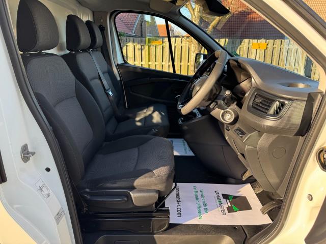 2022 Renault Trafic Ll30 Blue Dci 130 Business Van (NU22ZFD) Image 15