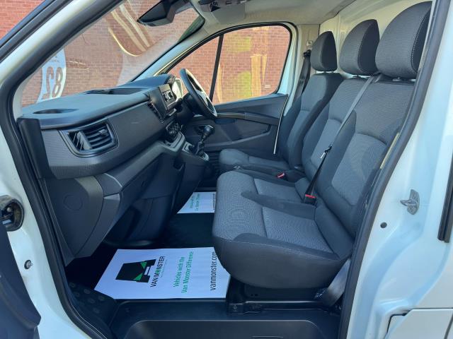2022 Renault Trafic Ll30 Blue Dci 130 Business Van (NU22ZFD) Image 36