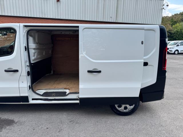 2022 Renault Trafic L2 Ll30 Blue Dci 130 Business Van (NU22ZXL) Image 47