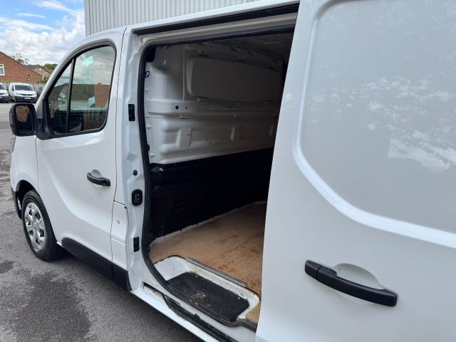 2022 Renault Trafic L2 Ll30 Blue Dci 130 Business Van (NU22ZXL) Image 45