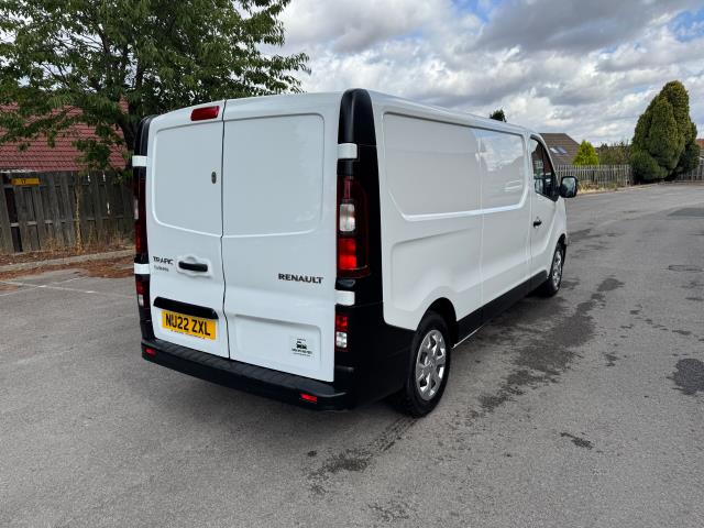 2022 Renault Trafic L2 Ll30 Blue Dci 130 Business Van (NU22ZXL) Image 9