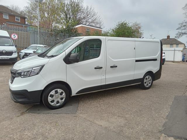 2022 Renault Trafic Ll30 Blue Dci 130 Business Van (NU22ZYB) Image 6