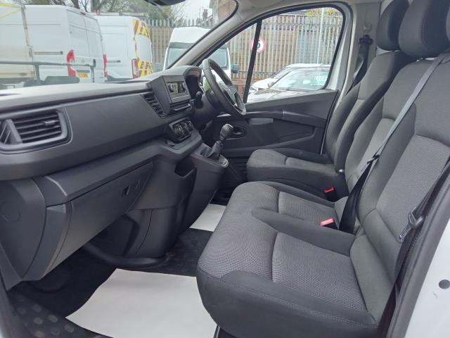 2022 Renault Trafic Ll30 Blue Dci 130 Business Van (NU22ZYB) Image 15