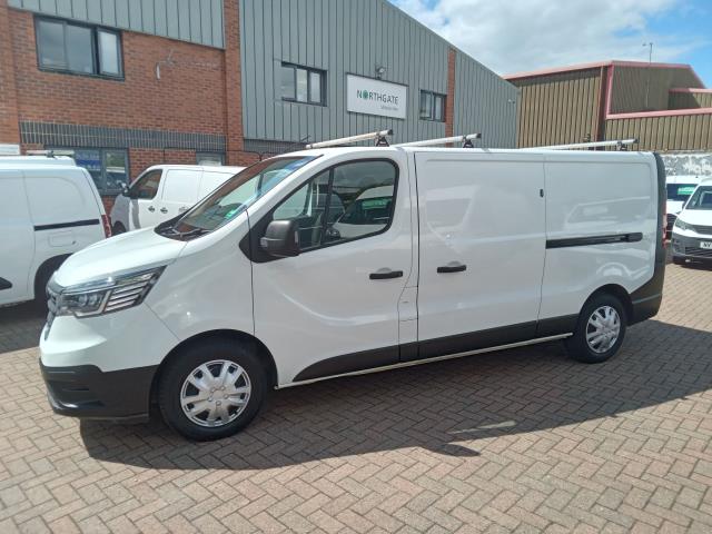 2022 Renault Trafic Ll30 Blue Dci 130 Business Van (NU22ZYC) Image 4