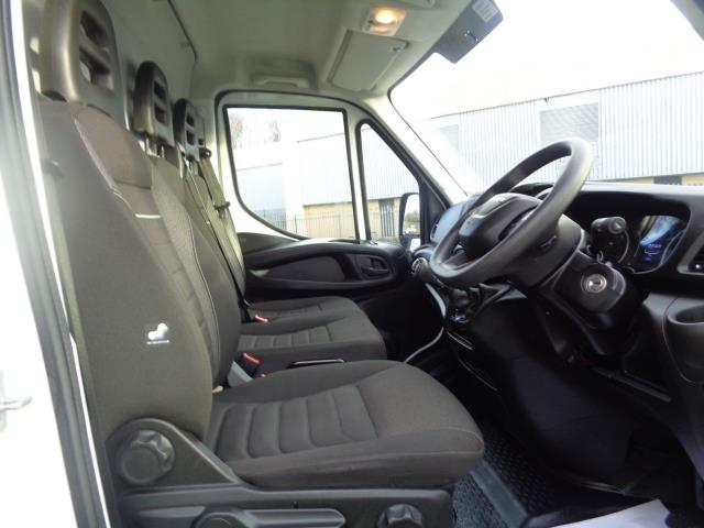 2023 Iveco Daily 35S14 2.3 High Roof Business Van 3520L Wb (NU23ZPZ) Image 20