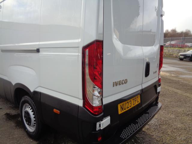 2023 Iveco Daily 35S14 2.3 High Roof Business Van 3520L Wb (NU23ZPZ) Image 17