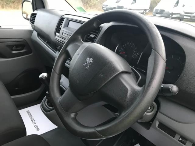 2017 Peugeot Expert 1000 1.6 Bluehdi 95 S Van (NU67LZJ) Image 33