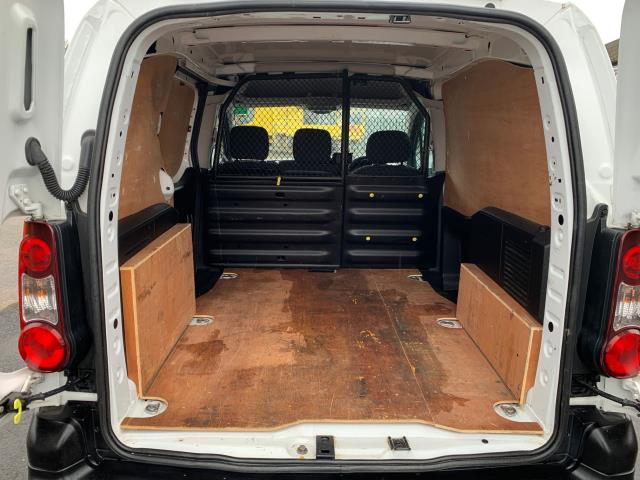 2017 Peugeot Partner 850 1.6 Bluehdi 100 Professional Van [Non Ss] (NU67NWR) Image 11