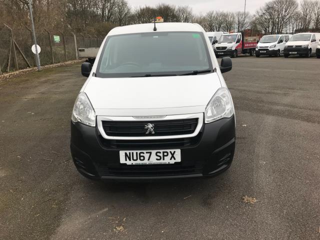 2017 Peugeot Partner L1 850 1.6 BLUEHDI 100 PROFESSIONAL (NON S/S)EURO 6 (NU67SPX) Image 2