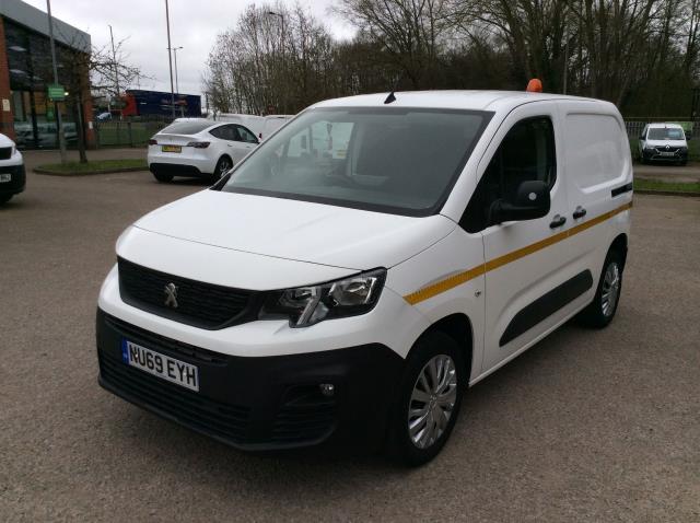 2019 Peugeot Partner 1000 1.5 Bluehdi 100 Professional Van (NU69EYH) Image 5