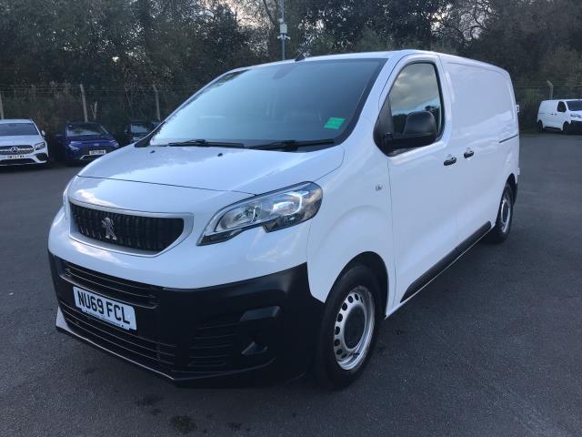 2019 Peugeot Expert 1000 1.5 BLUEHDI 100 PROFESSIONAL EURO 6 VAN (NU69FCL) Image 4