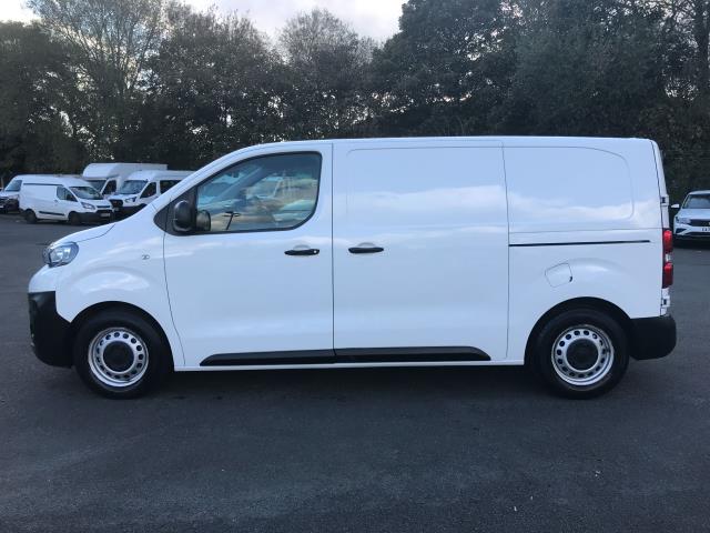 2019 Peugeot Expert 1000 1.5 BLUEHDI 100 PROFESSIONAL EURO 6 VAN (NU69FCL) Image 5