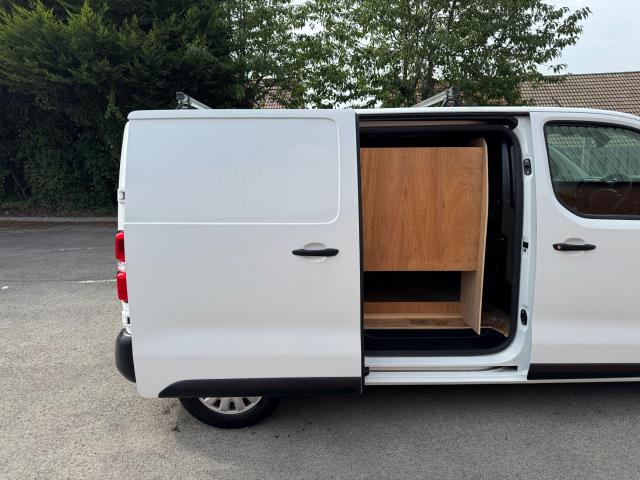 2019 Peugeot Expert L1 1000 1.5BLUE HDI 100PS PROFESSIONAL EURO 6 (NU69FCN) Image 46