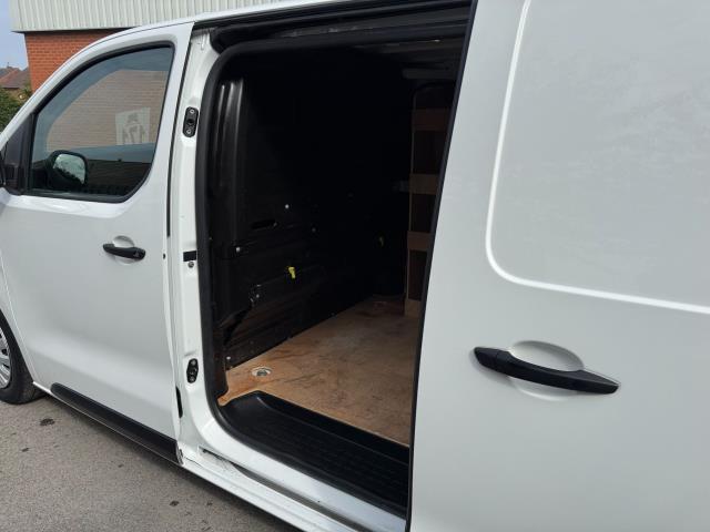 2019 Peugeot Expert L1 1000 1.5BLUE HDI 100PS PROFESSIONAL EURO 6 (NU69FCN) Image 41