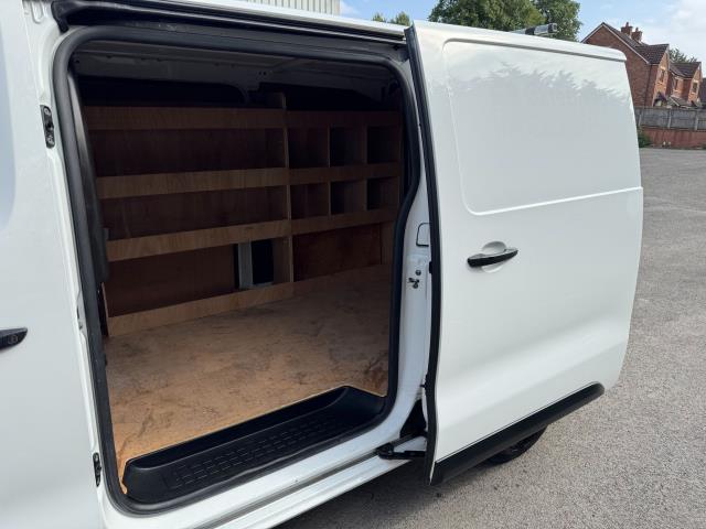 2019 Peugeot Expert L1 1000 1.5BLUE HDI 100PS PROFESSIONAL EURO 6 (NU69FCN) Image 42