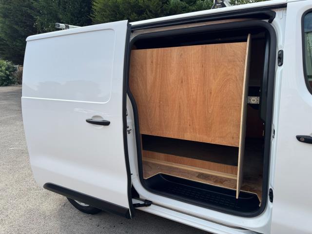 2019 Peugeot Expert L1 1000 1.5BLUE HDI 100PS PROFESSIONAL EURO 6 (NU69FCN) Image 45