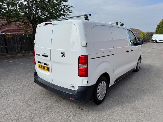 2019 Peugeot Expert L1 1000 1.5BLUE HDI 100PS PROFESSIONAL EURO 6 (NU69FCN) Image 9